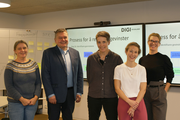 Fra venstre Siv Maiken Vågseter, Rune Hauge, Christine Sandvold, Marie Berge Trondsen og Marianne Lande-Sudall.