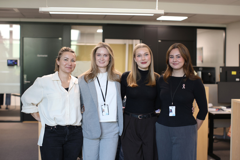  Victoria Bell og Lucille Renault, Seline Skjeveland og Ingjerd Solum Jakobsen 