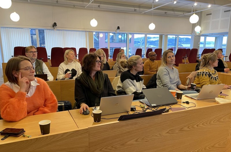 Vi ser veldferdsteknologene fra Rogaland som sitter i auditoriet 